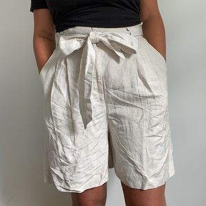 High waisted h&m linen shorts size 8